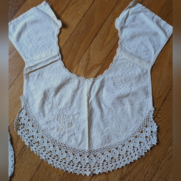 Vintage Lace Collars Set of 4 Cream - Picture 3 of 13